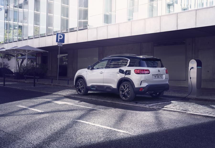  Citroen C5 Aircross SUV Hybrid 2019 года  (WW) (фото 21 из 49)